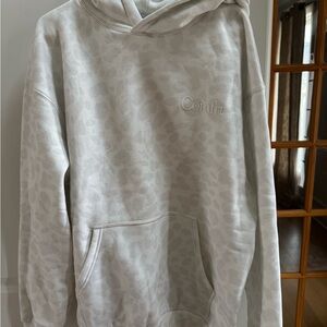 Men’s & Women’s Comfrt Minimalist Hoodie